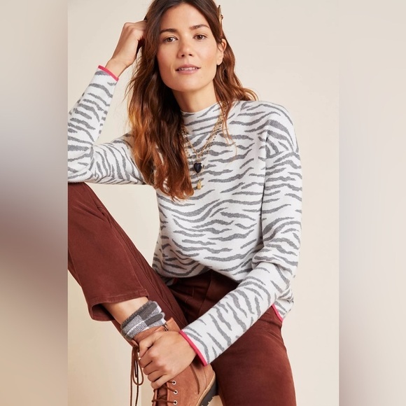 Chelsea & Theodore Striped Mock Neck Women’s Sweater - Picture 6 of 6